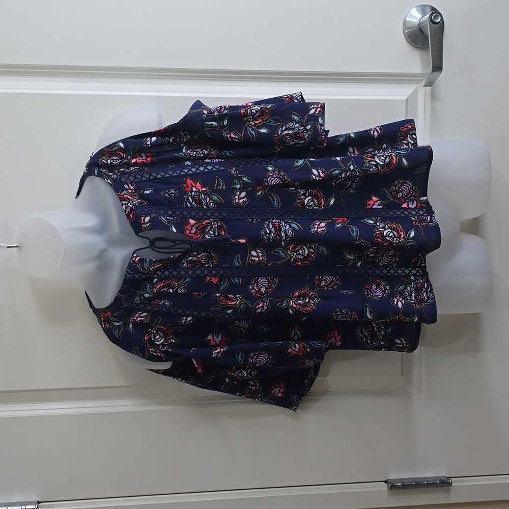 Express Size M blue floral top open shoulders